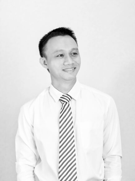 Headshot of Quy Vo, Partner and Head of Research at Vian Bloom